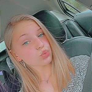 Meet your Posher, Desiny